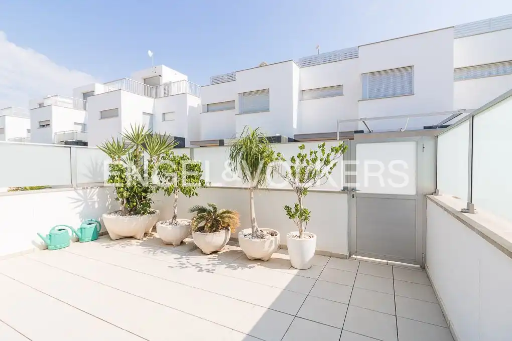 House with pool for sale in Guardamar Playa, imagen 6