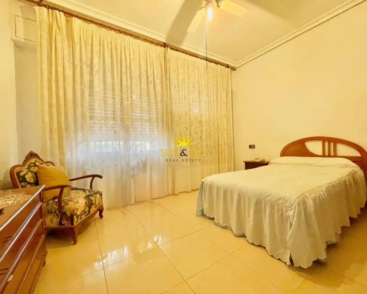 Habitación de Casa o chalet en venta en San Pedro del Pinatar con Calefacción, Piscina y Amueblado