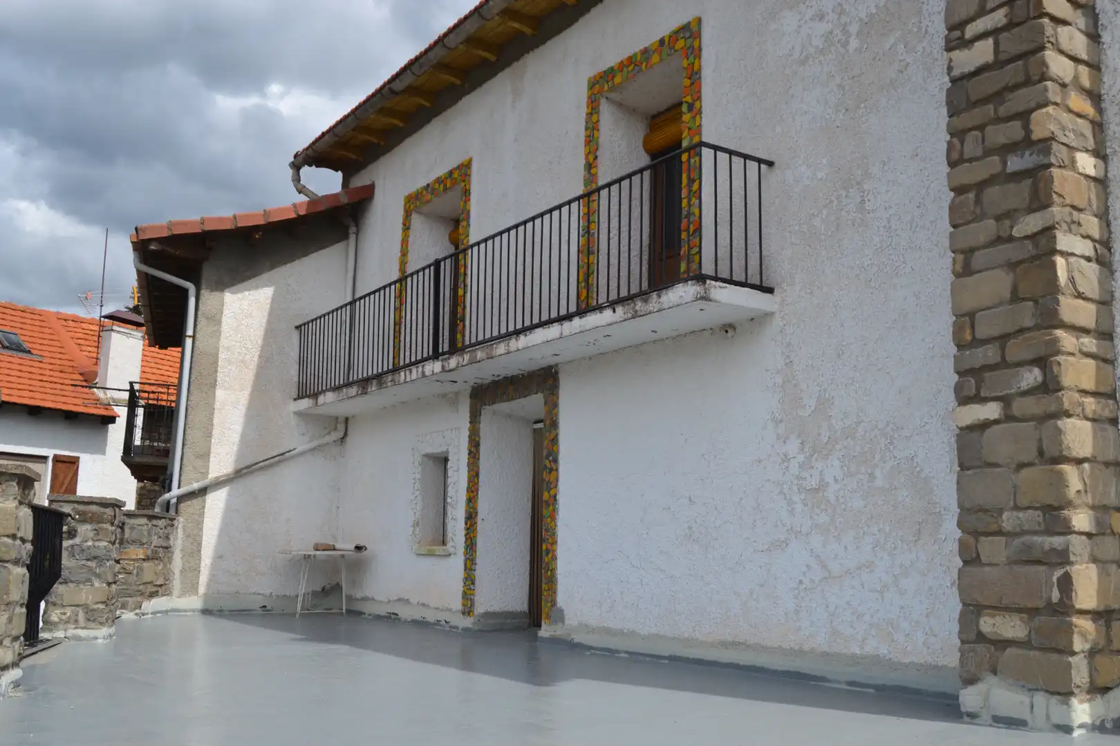 Vista exterior de Dúplex en venta en Jasa con Jardín privado, Terraza y Trastero