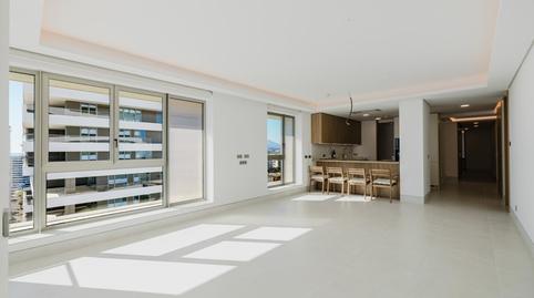 Foto 2 de Piso en venta en C/ Pacífico, 94, Martín Carpena - Torre del Río, Málaga Capital