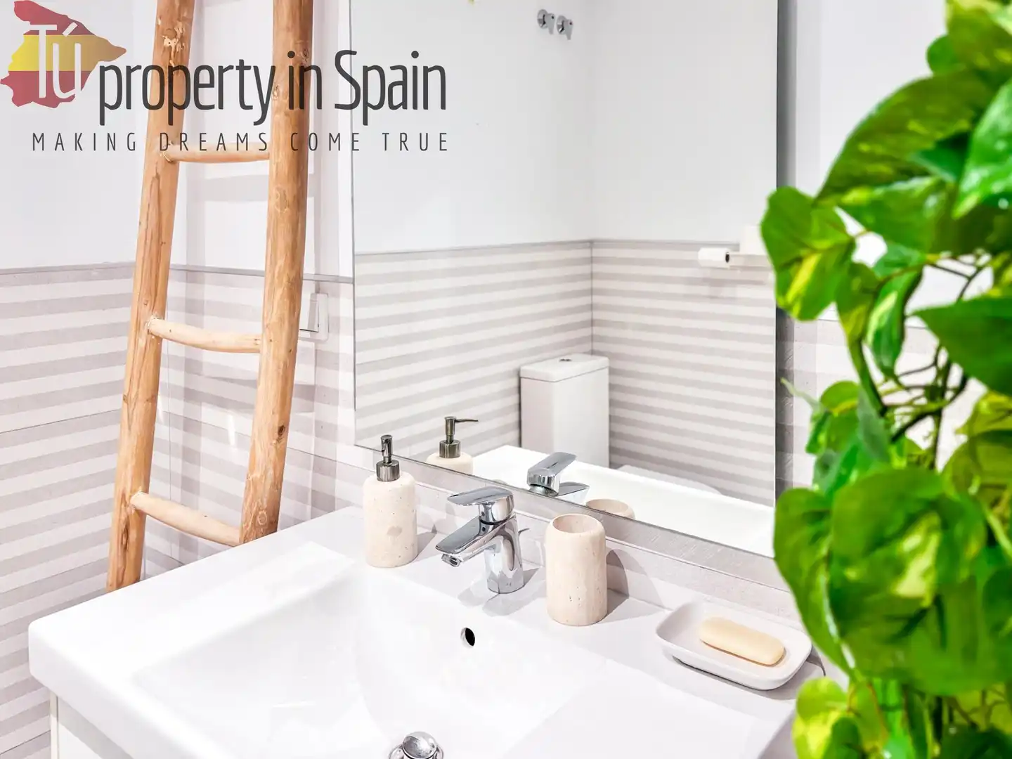 Baño de Piso para compartir en Alicante / Alacant con Terraza, Amueblado y Piscina comunitaria
