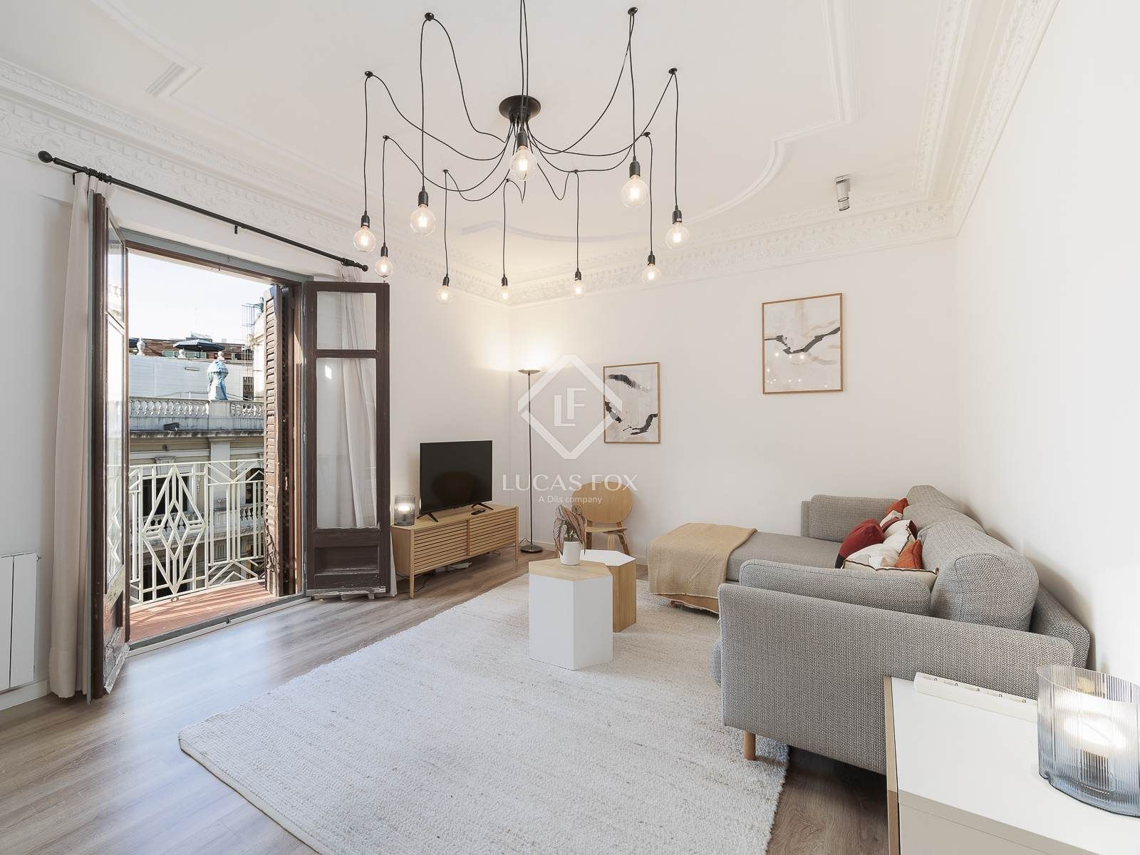 Sala d'estar de Pis en venda en  Barcelona Capital amb Aire condicionat, Moblat i Balcó