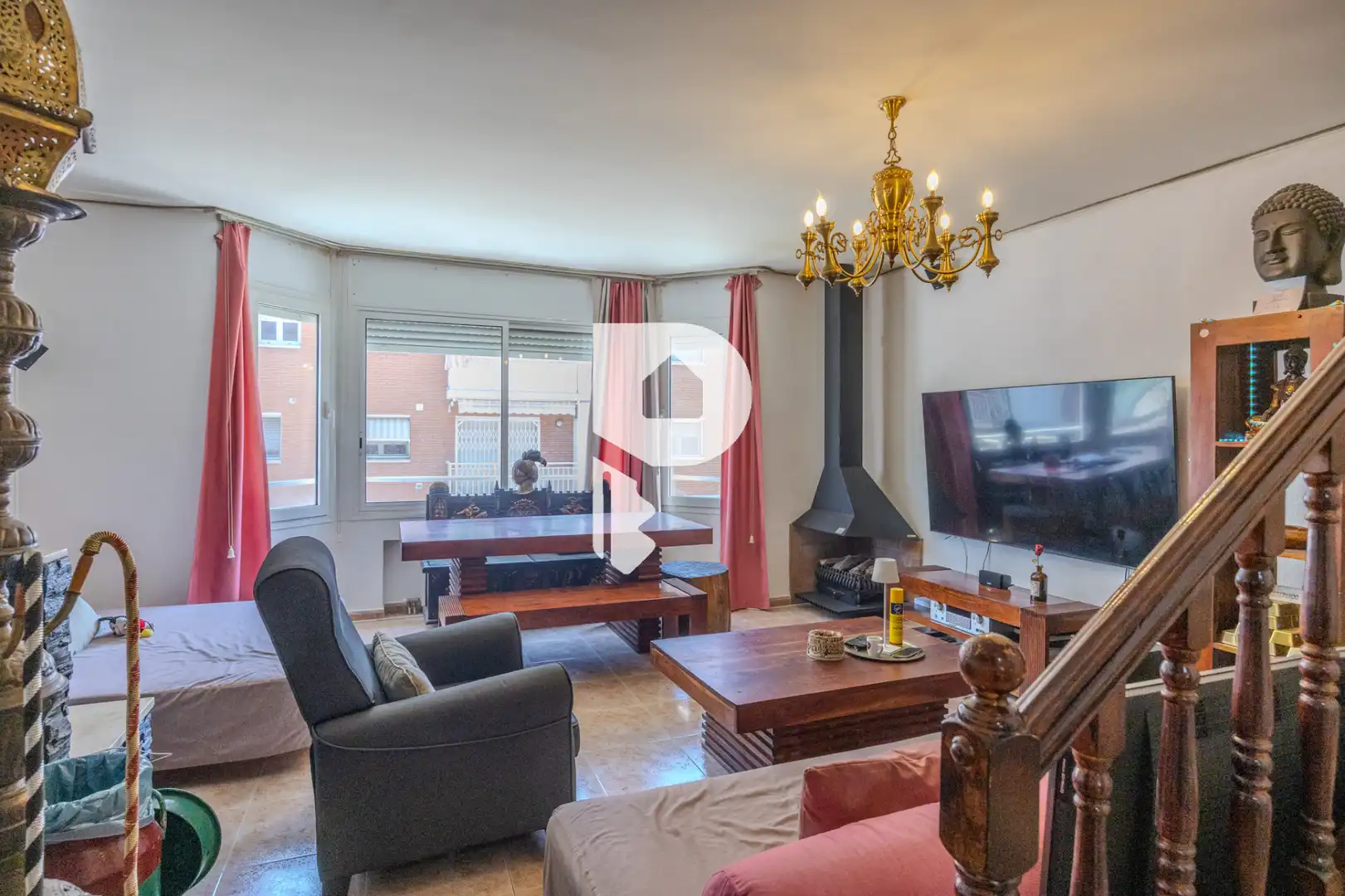 Sala de estar de Casa adosada en venta en Sant Vicenç Dels Horts con Aire acondicionado, Calefacción y Terraza
