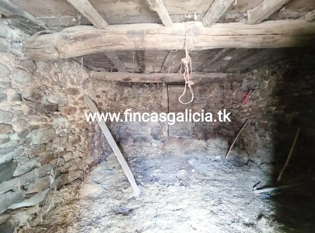 Finca rústica en venda a Verín