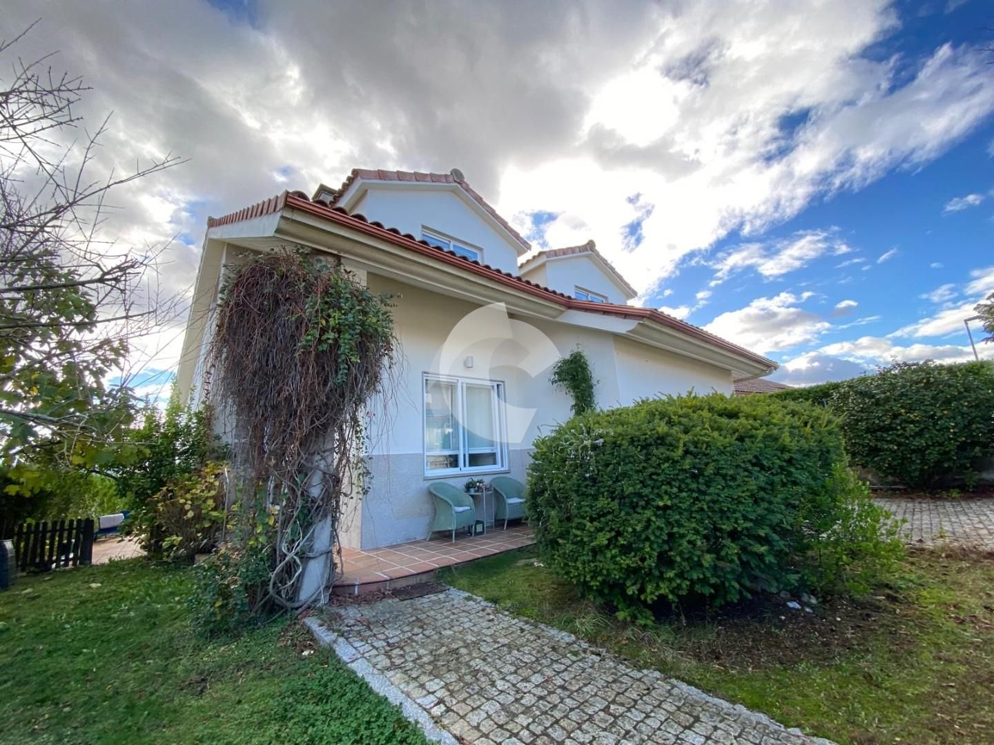 Exterior view of House or chalet for sale in O Pereiro de Aguiar   with Private garden