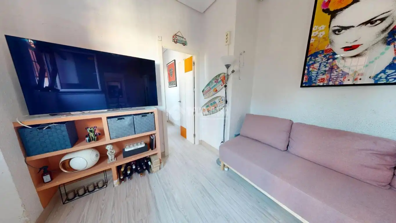 Appartamento con terrazza in vendita a L'Eixample, imagen 2