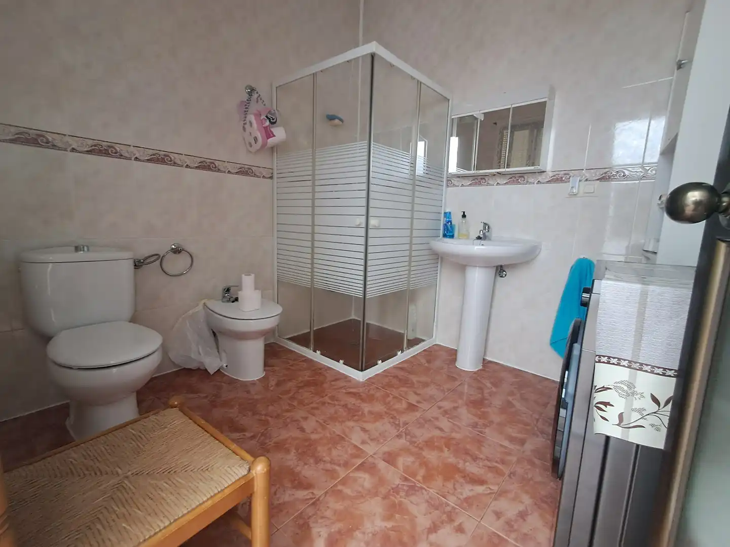 Bany de Casa o xalet en venda en Bujalance amb Aire condicionat, Terrassa i Traster