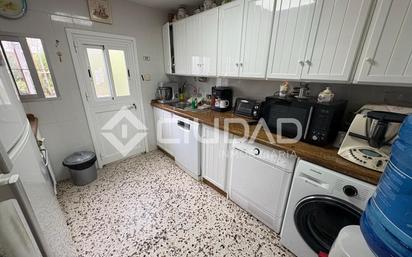 Kitchen of House or chalet for sale in Sanlúcar de Barrameda  with Private garden