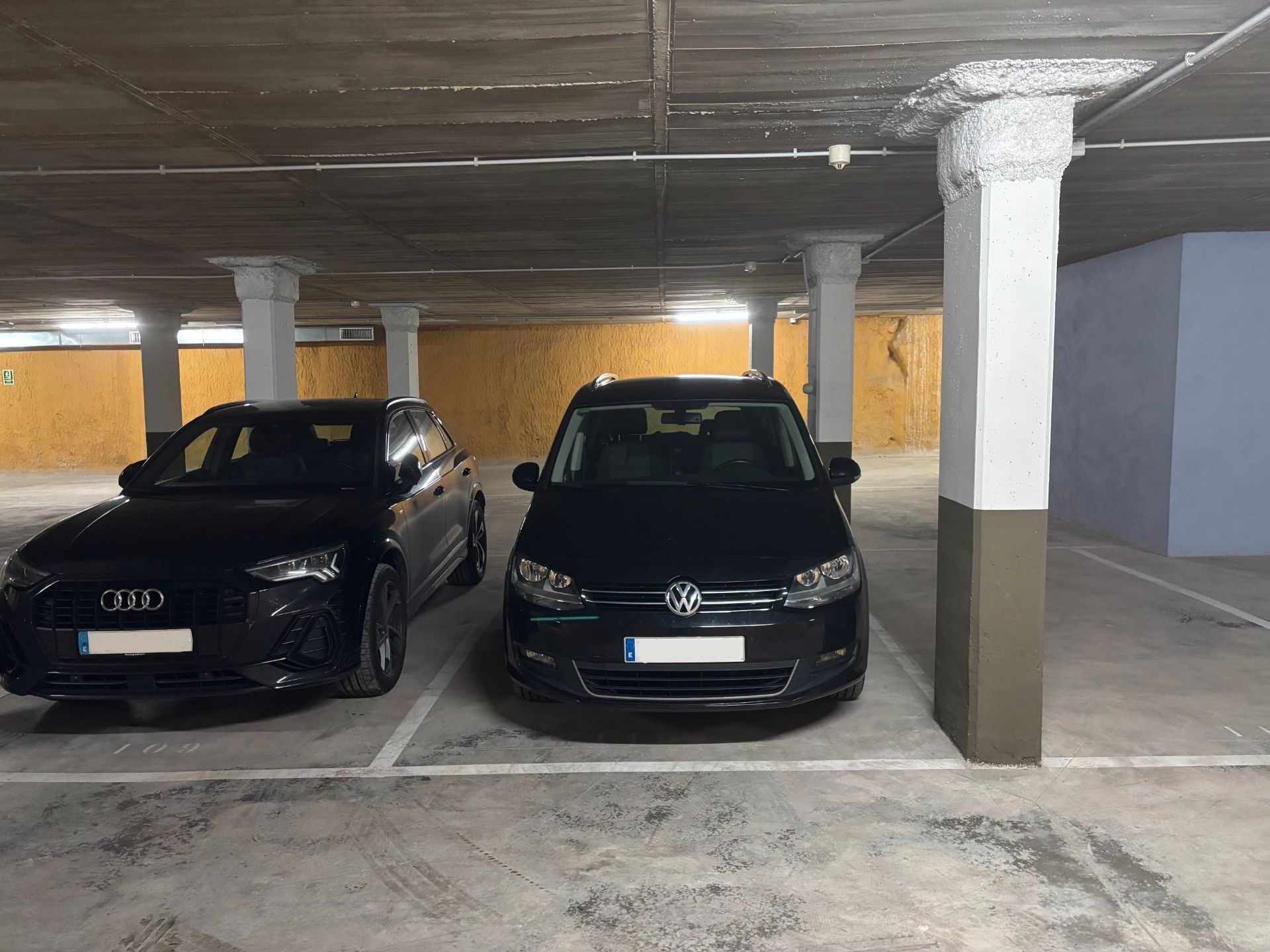 Garage to rent in Carrer Sant Jordi, Sarrià de Ter