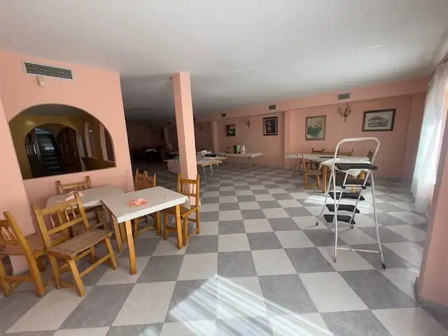 Geschaftsraum zum Verkauf in Valdemorillo mit Terrasse