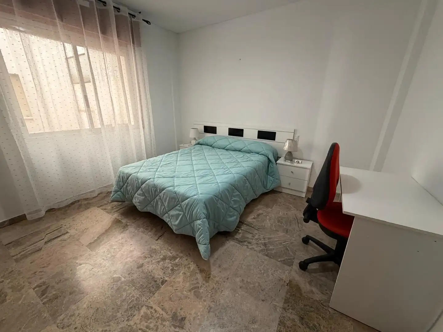 Bedroom of Flat for sale in Córdoba  with Air Conditioner, Heating and Storage room