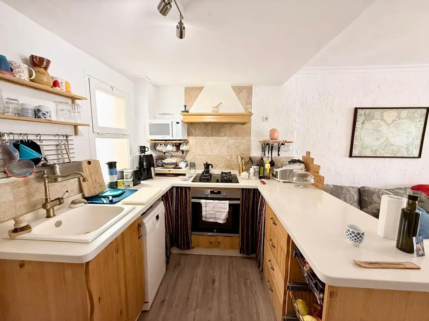 Kitchen of Flat for sale in Roquetas de Mar  with Air Conditioner, Terrace and Furnished