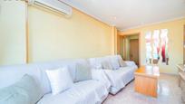 Living room of Flat for sale in Villaviciosa de Odón  with Air Conditioner, Terrace and Balcony