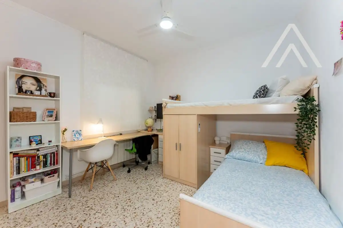 Dormitori de Pis en venda en Viladecans amb Aire condicionat, Calefacció i Balcó