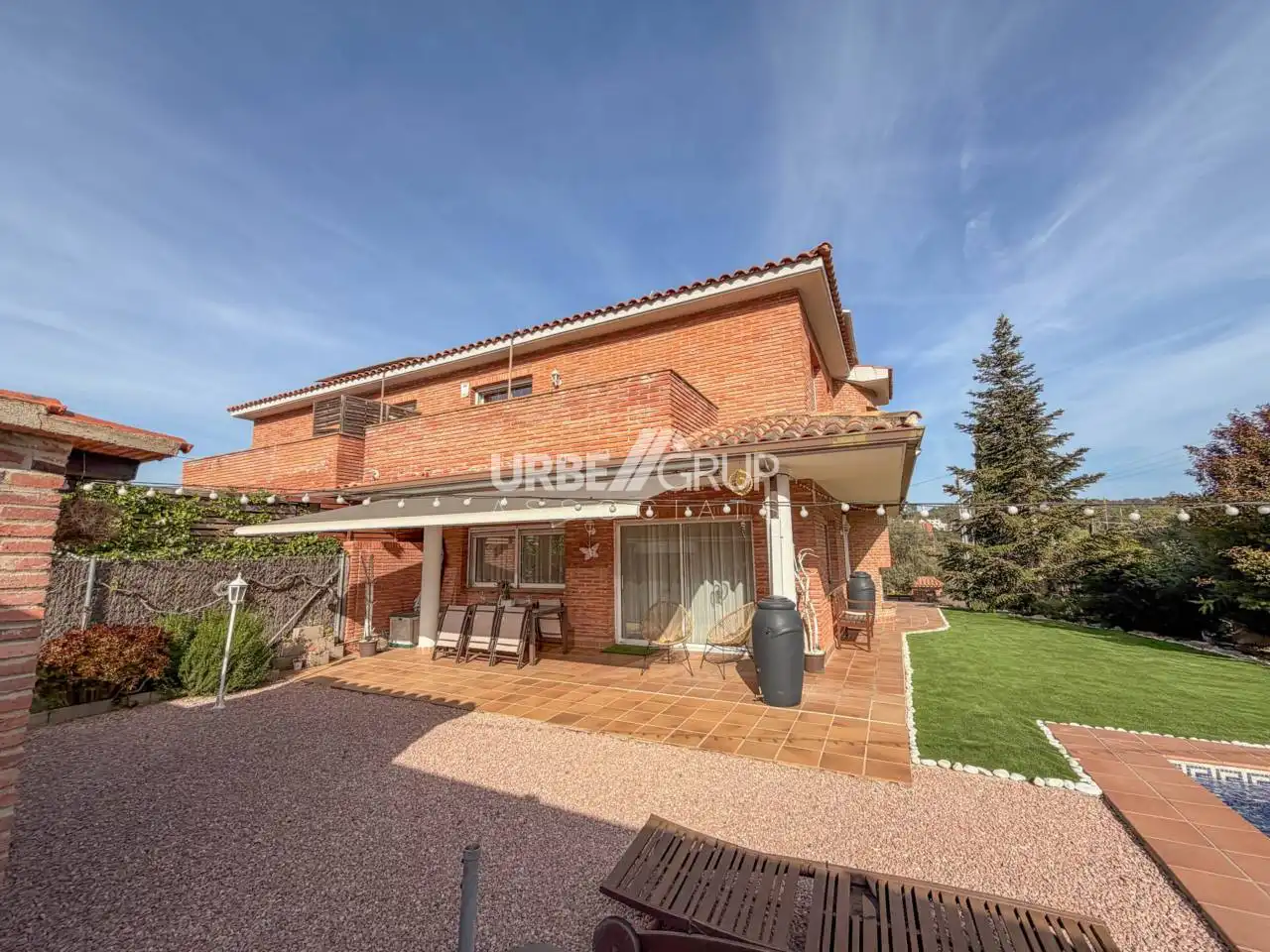 Jardí de Casa adosada en venda en Terrassa amb Calefacció, Jardí privat i Terrassa