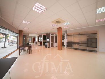 Local comercial de lloguer a Tomelloso