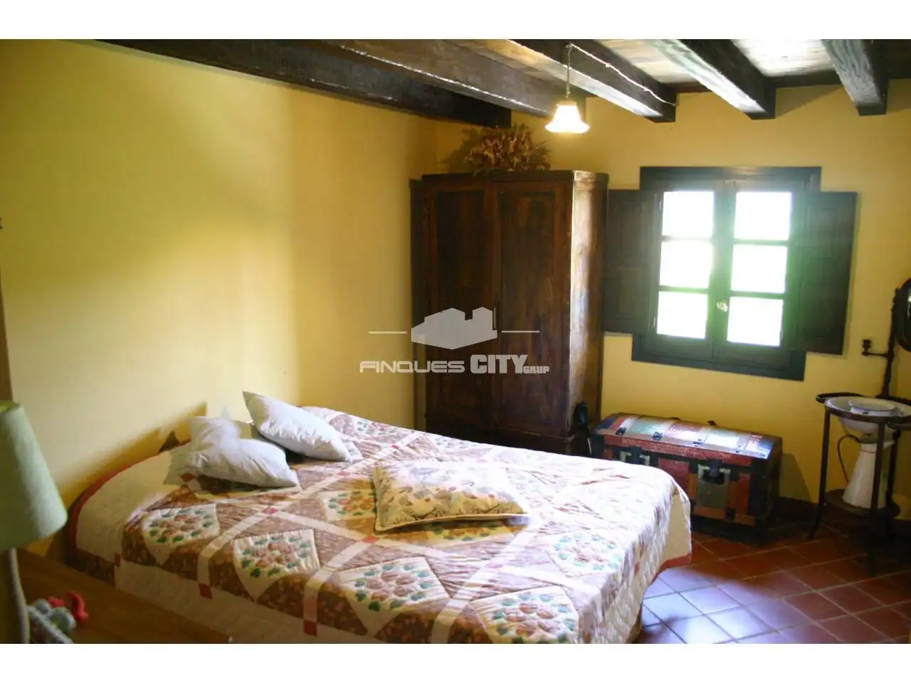 Dormitori de Casa o xalet en venda en Mieres (Girona) amb Calefacció i Jardí privat