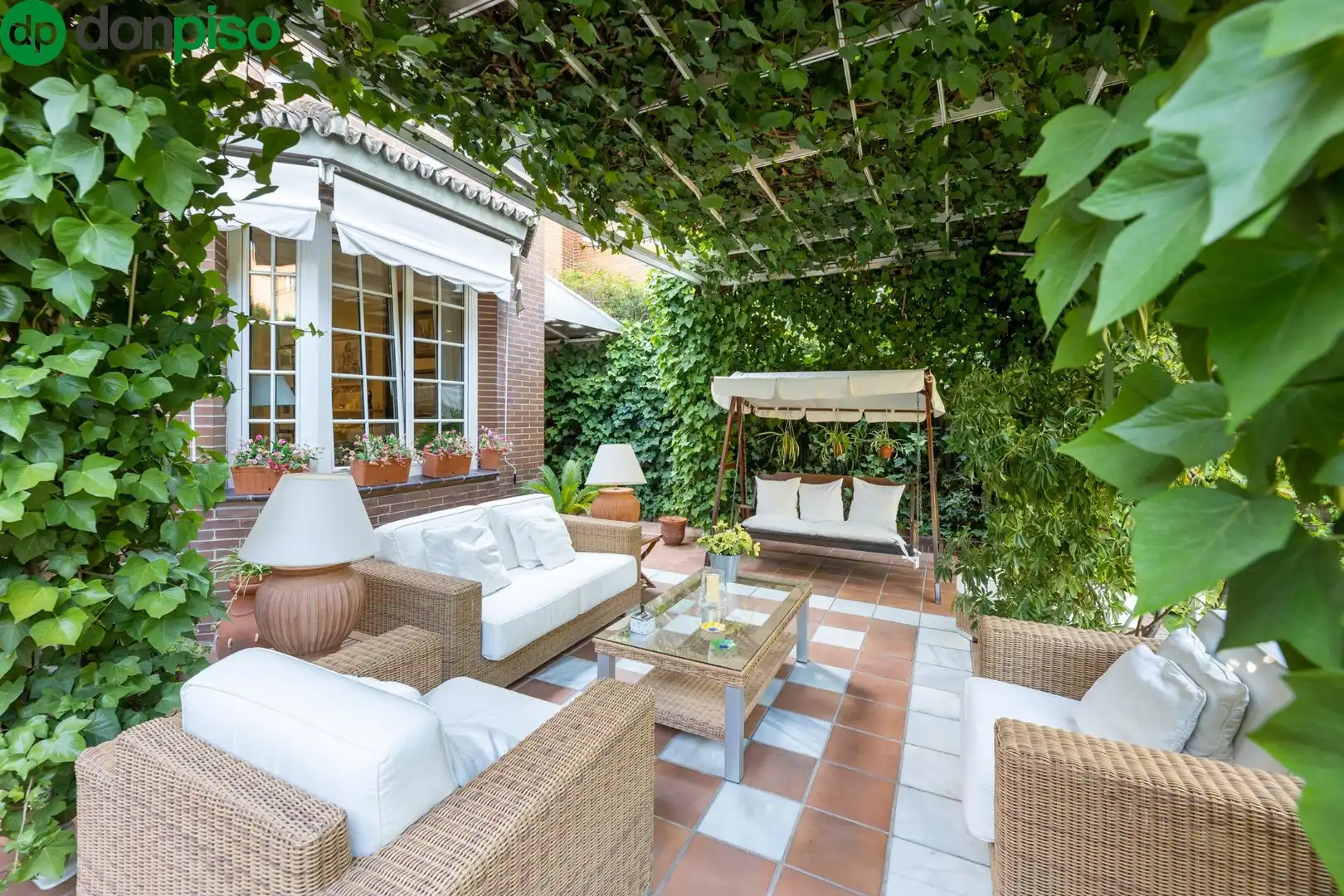 Terrace of Detached homes for sale in Granada  with Air Conditioner, Heating and Private garden