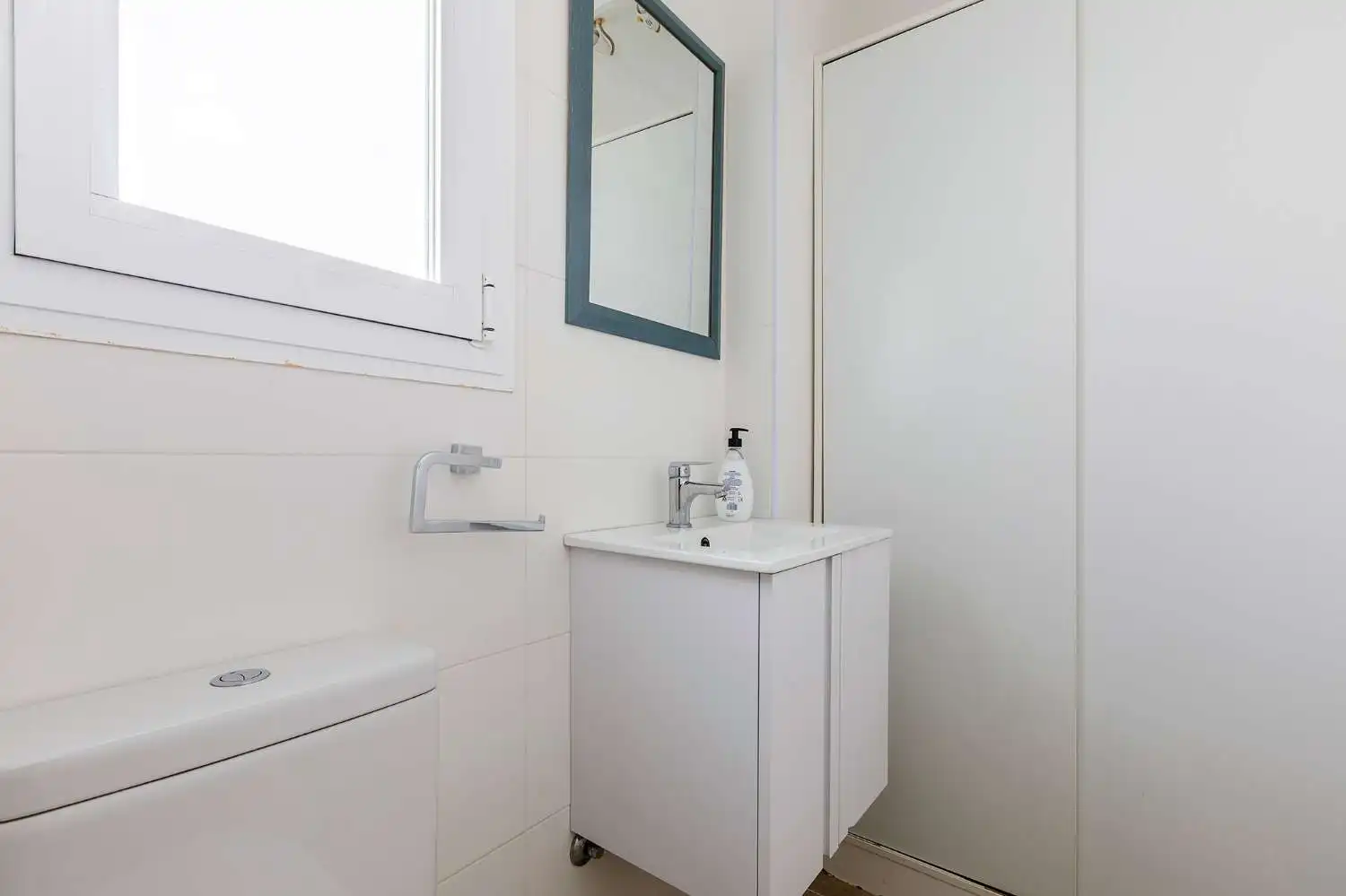Bathroom of Duplexes for rent in Vélez-Málaga  with Air Conditioner, Heating and Furnished