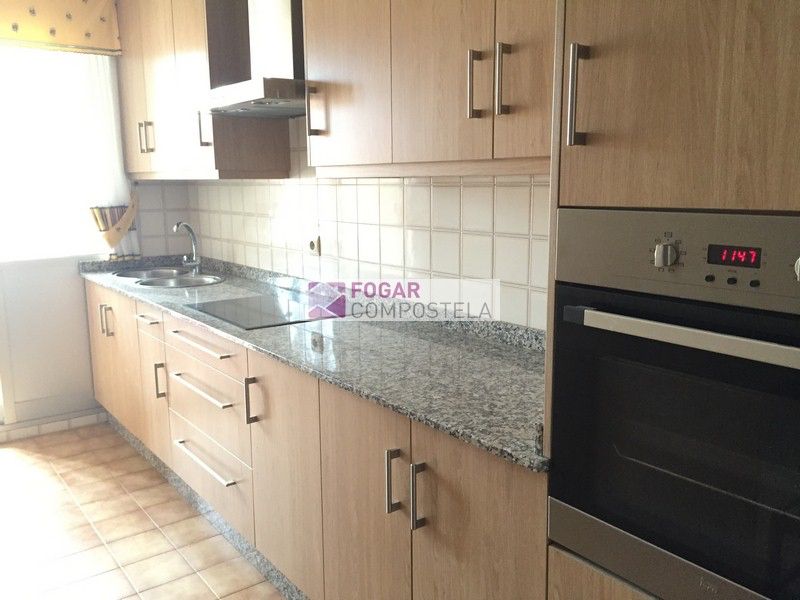 Kitchen of Flat to rent in Santiago de Compostela   with Furnished