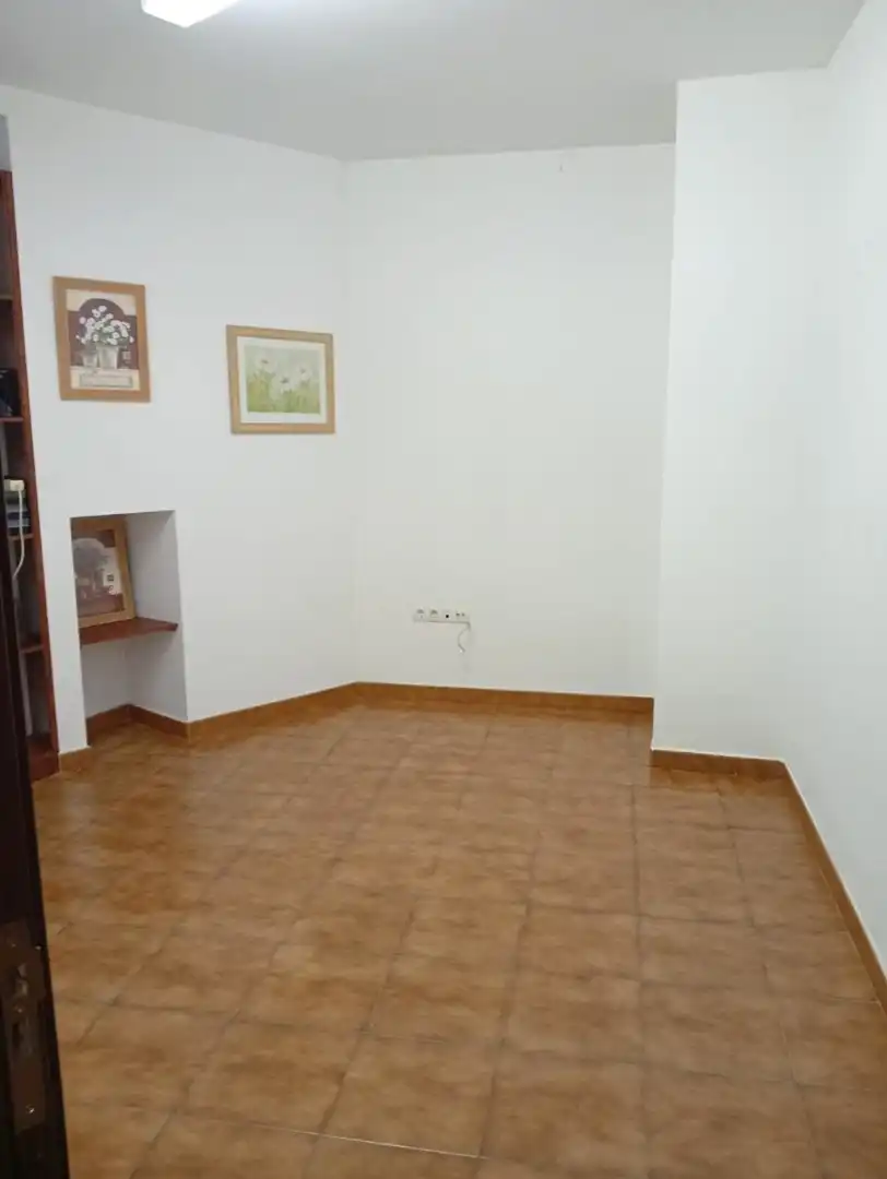 Local comercial en venda a Calle Francisco de Paula Jovellanos, imagen 39