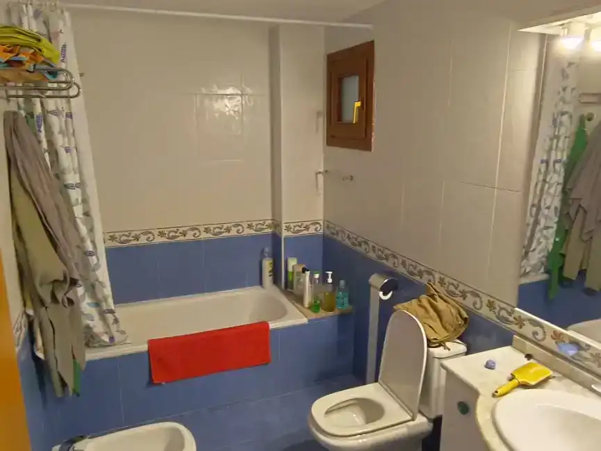 Bathroom of Flat for sale in Vila-seca  with Air Conditioner and Balcony