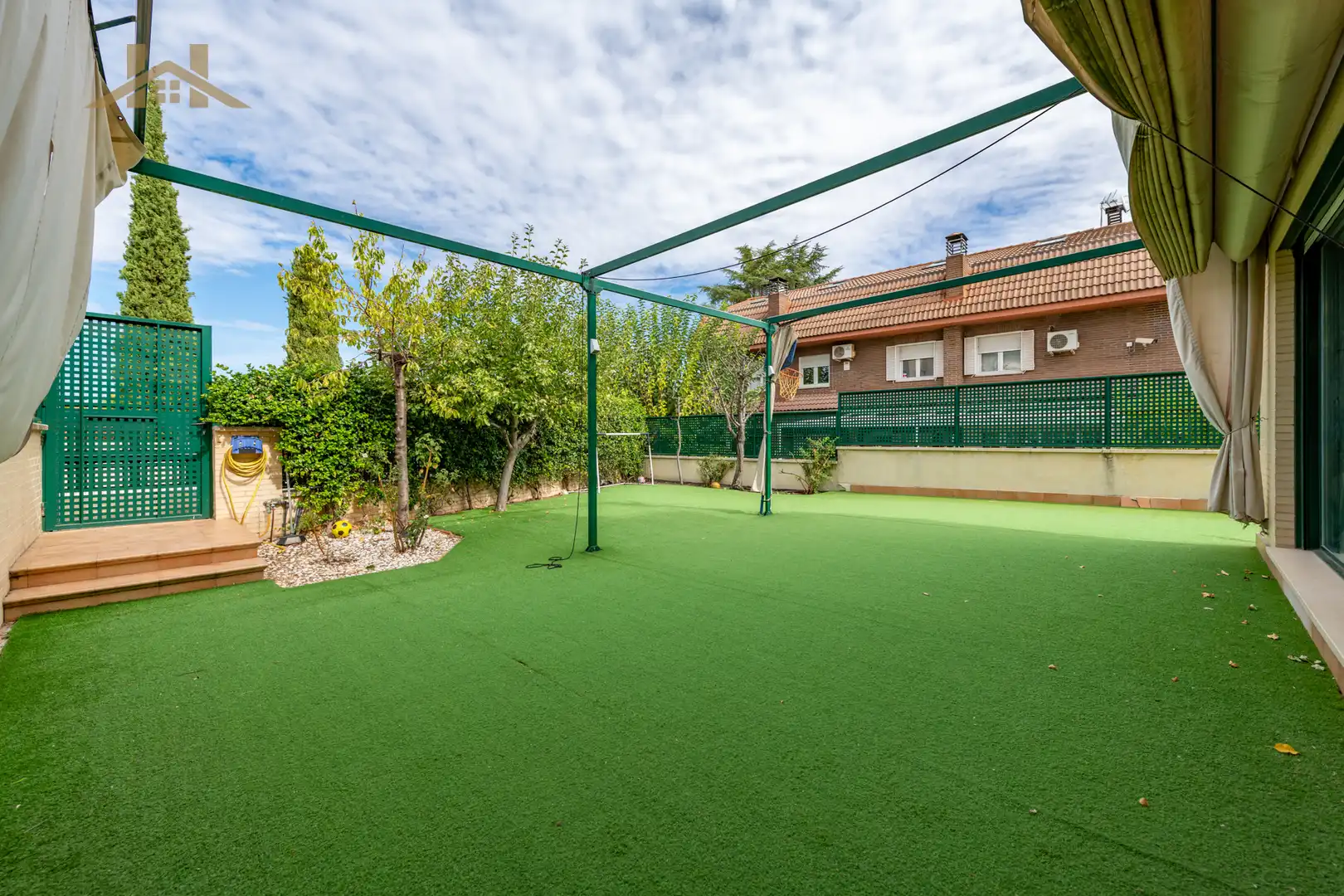 Villa con terrazza in vendita a Calle de Portugalete, imagen 2