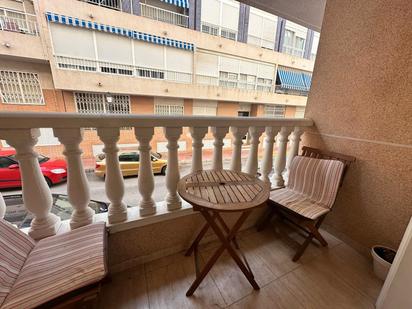 Terrassa de Apartament en venda en Guardamar del Segura amb Calefacció, Terrassa i Moblat