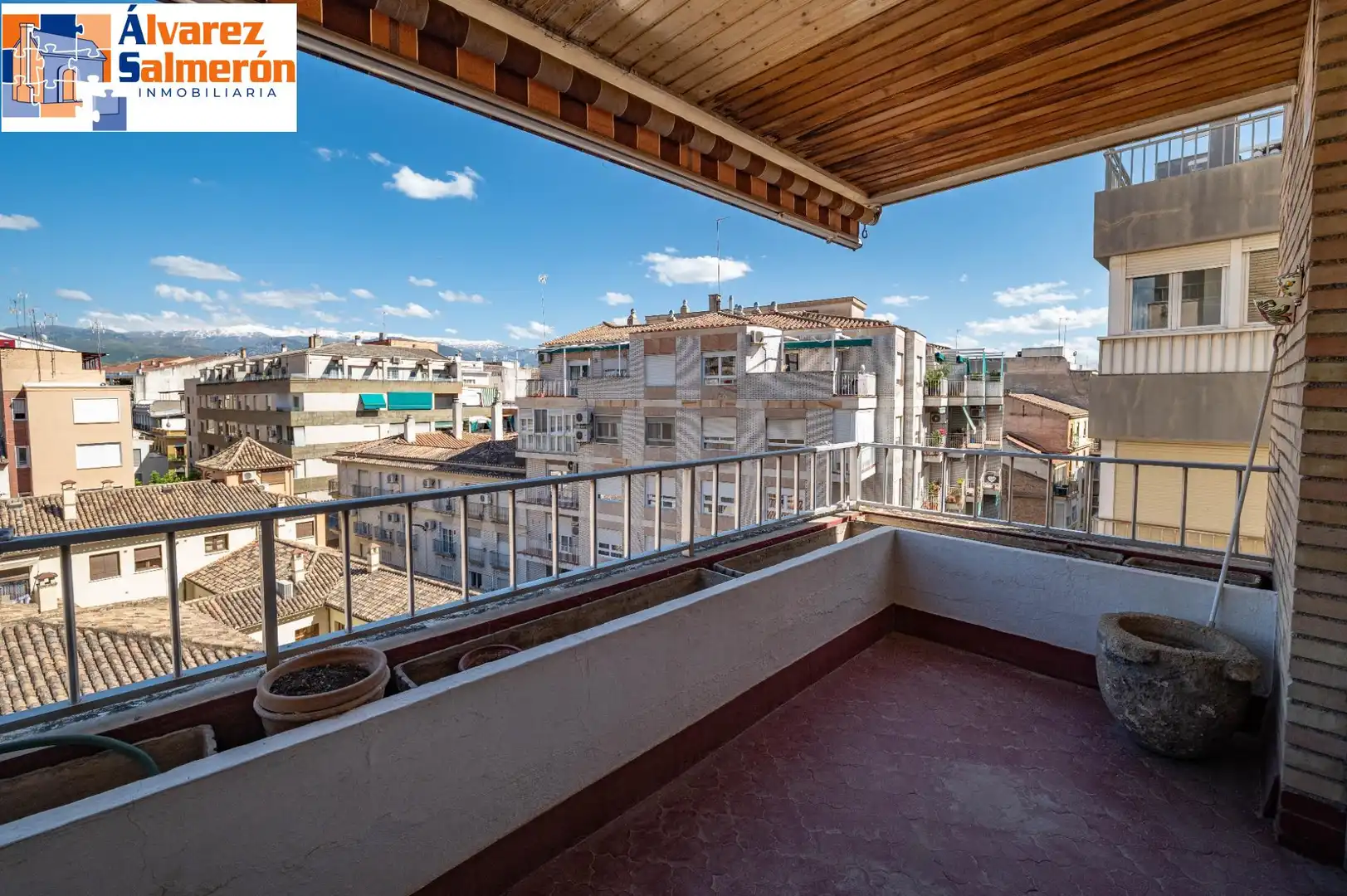 Terraza de Piso en venta en Granada con Terraza y Balcón