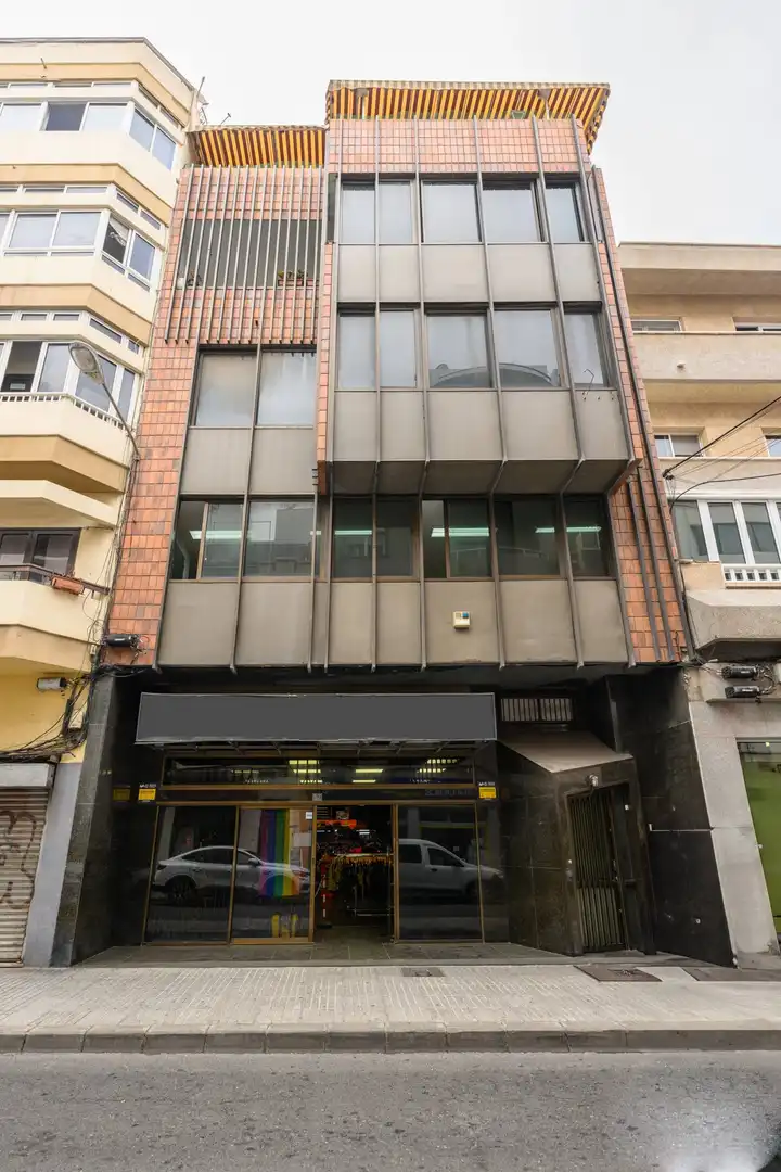 Residencial amb ascensor en venda a Calle LA NAVAL, imagen 2