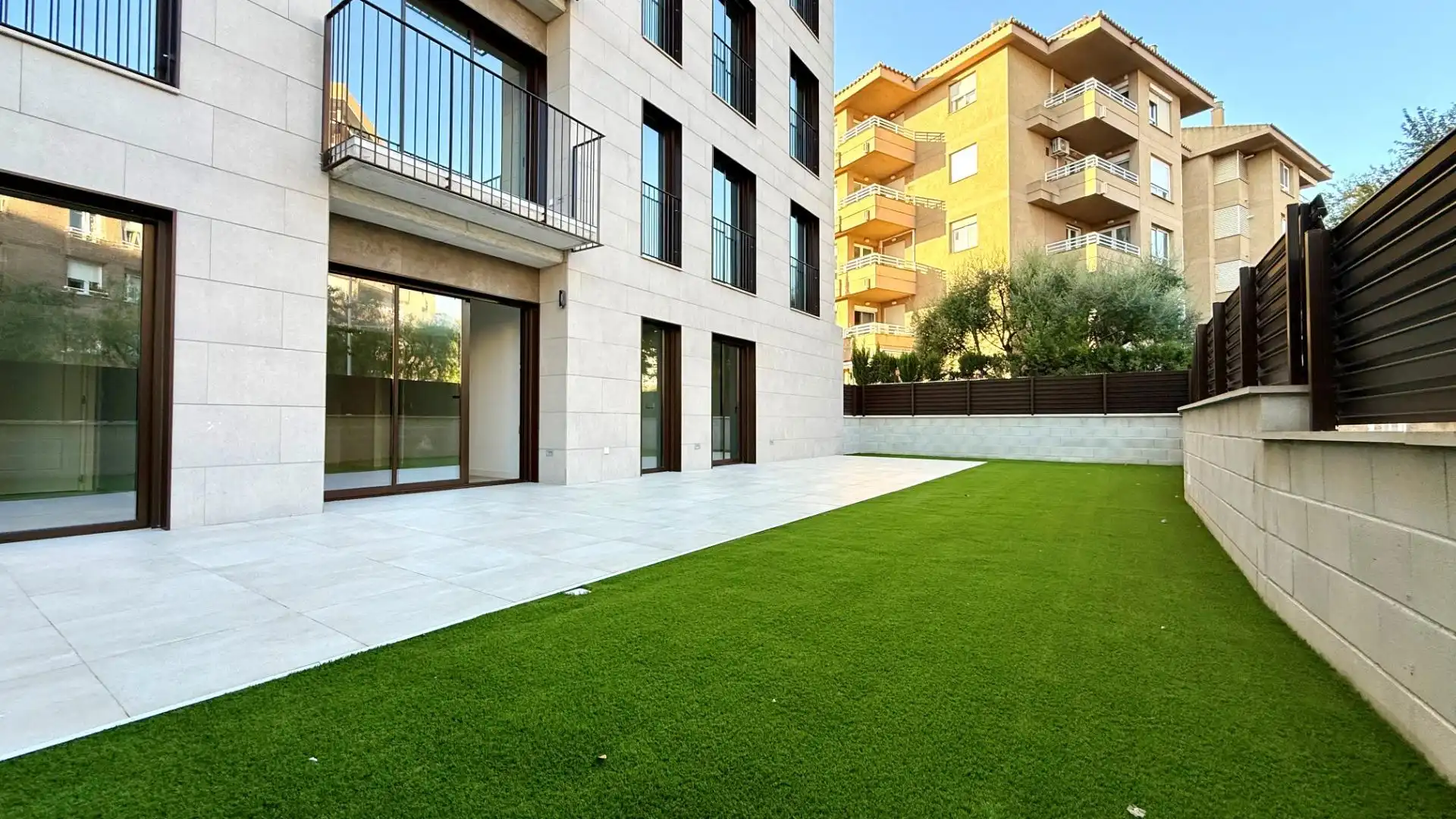 Terrasse von Erdgeschoss zur Miete in  Palma de Mallorca mit Klimaanlage, Parkett und Terrasse