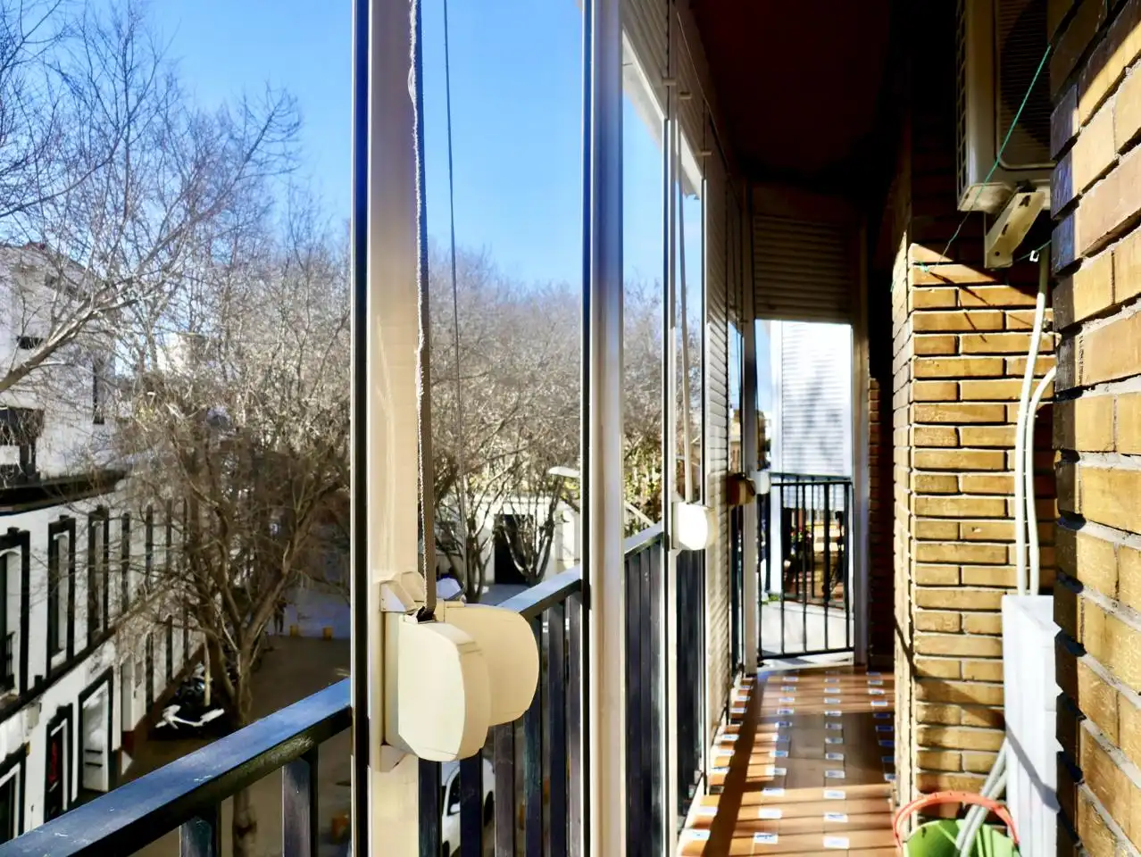 Balcony of Flat for sale in Sevilla  with Air Conditioner, Terrace and Furnished
