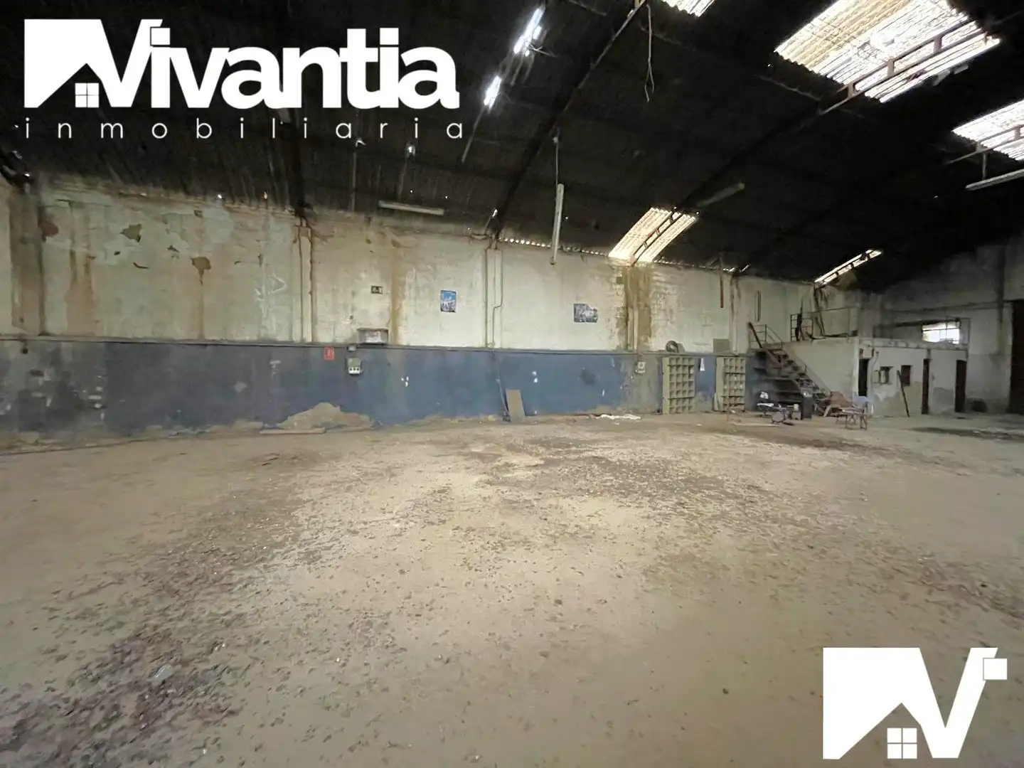 Nave industrial de alquiler en Lorca