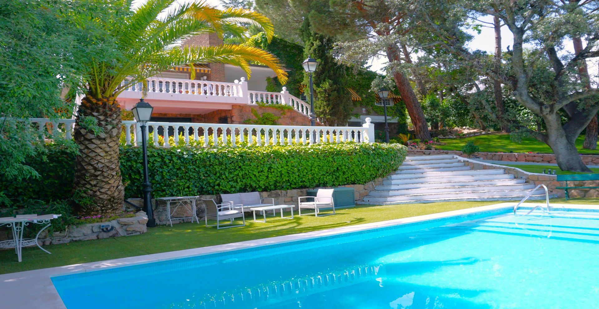 Piscina de Casa o chalet en venta en Torrelodones con Aire acondicionado, Calefacción y Jardín privado