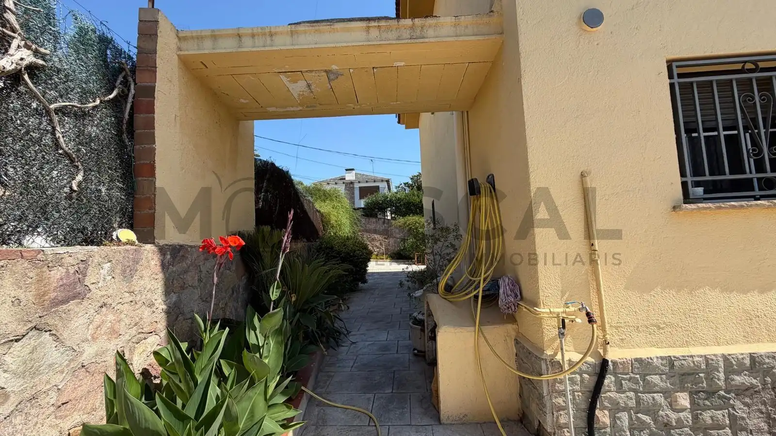 Außenansicht von Wohnung zum Verkauf in Caldes de Montbui mit Heizung, Terrasse und Abstellraum