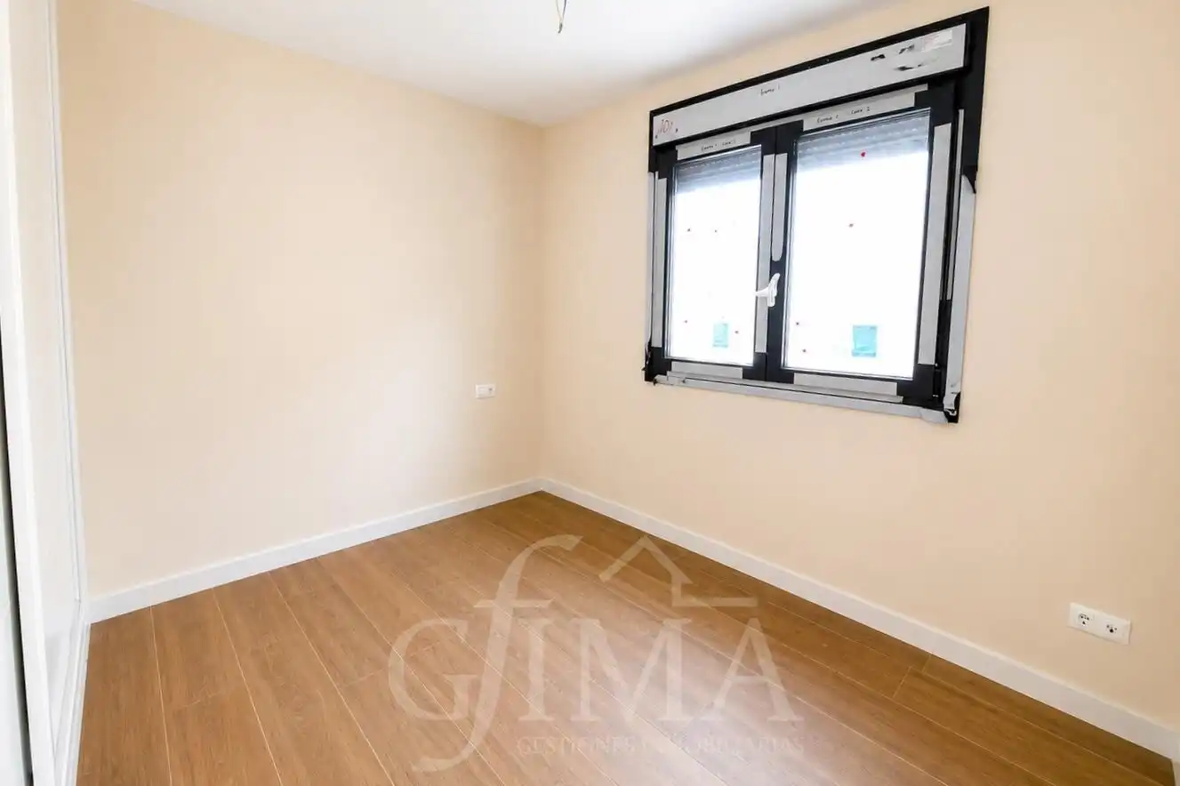 Habitación de Casa o chalet en venta en Tomelloso con Calefacción y Piscina