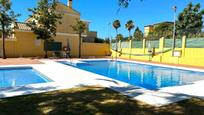 Piscina de Casa adosada en venda en Málaga Capital amb Aire condicionat, Calefacció i Piscina comunitària