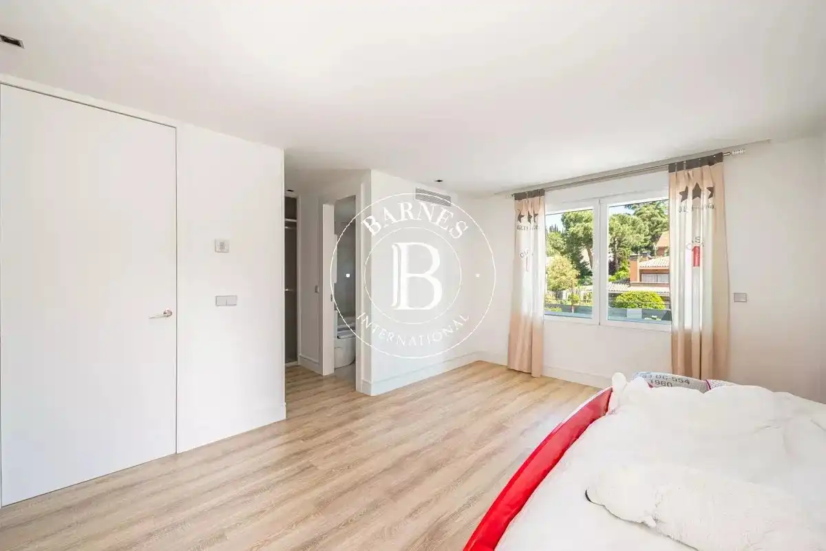 Habitación de Casa o chalet en venta en Madrid con Aire acondicionado, Calefacción y Piscina