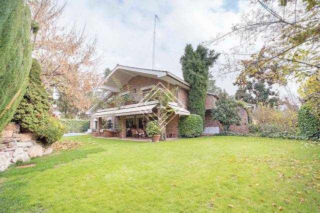 Casa-chalet en Venta en Ciudad Universitaria