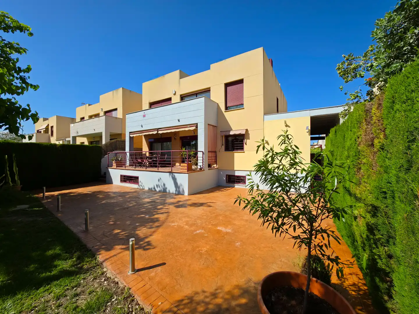 Chalet con terraza en venta en Carrer Capricorn, imagen 2