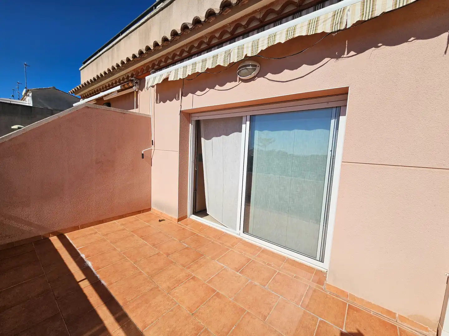 Adosado con jardín en venta en Carrer del Pintor Fortuny, imagen 3