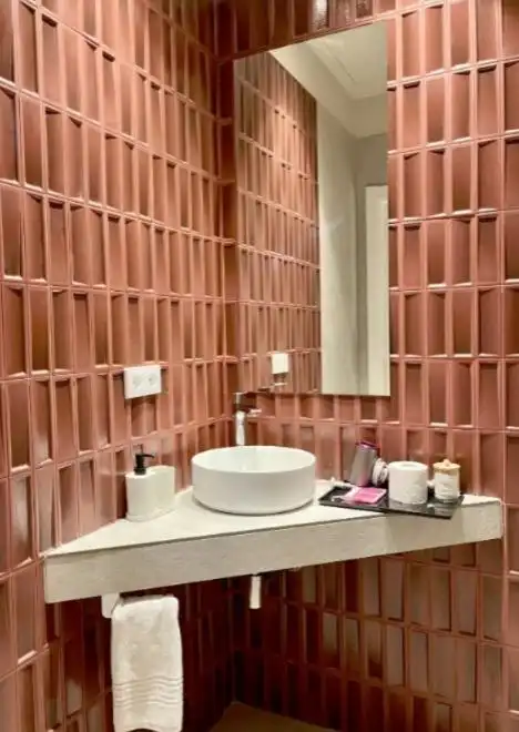 Bathroom of Apartments for sale in Valencia  with Air Conditioner and Furnished