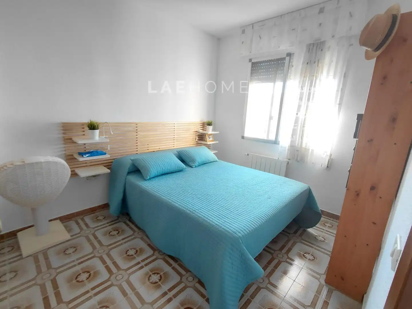 Casa aparellada amb terrassa en venda a Heliópolis, imagen 13