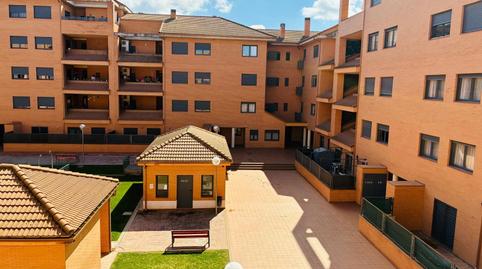 Foto 3 de Piso en venta en  Maria Moliner, 5, Yebes - Valdeluz, Yebes