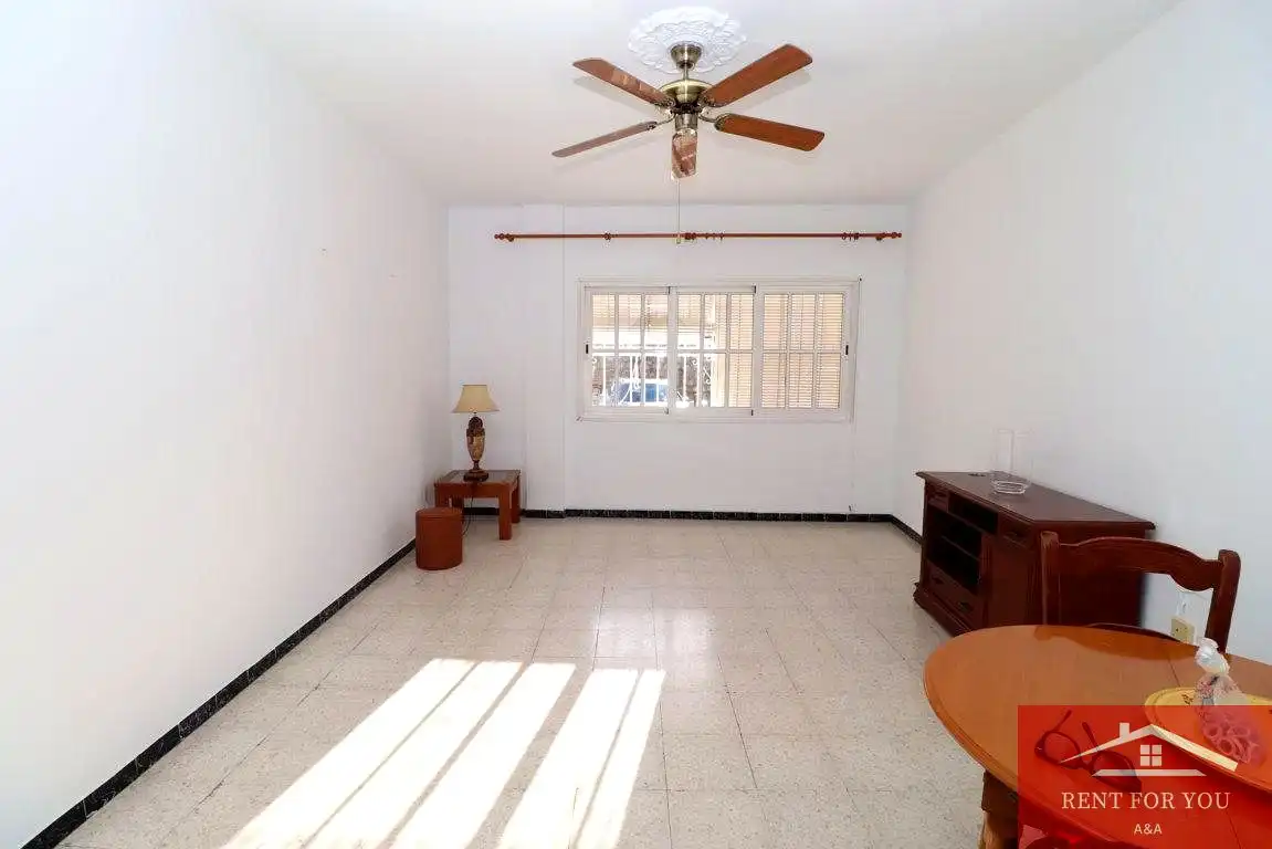 Sala de estar de Planta baja en venta en Alhaurín El Grande con Aire acondicionado y Trastero