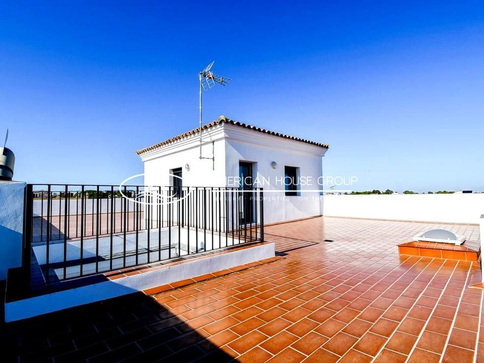 Terrassa de Casa o xalet en venda en Chiclana de la Frontera amb Traster i Balcó