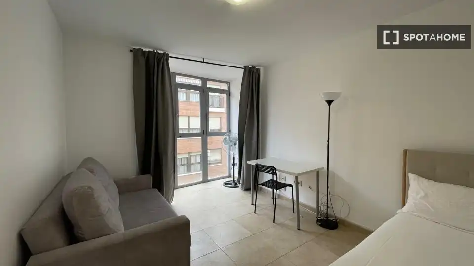 Wohnung mit Terrasse zur Miete in Quatre Carreres, imagen 10