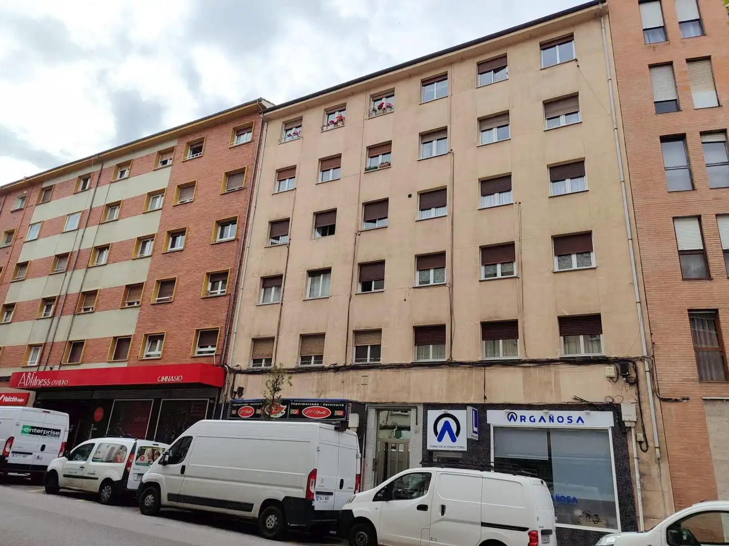Exterior view of Flat for sale in Oviedo   with Heating and Storage room