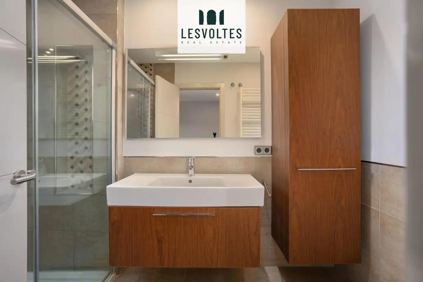 Bathroom of Houses for sale in L'Estartit  with Air Conditioner, Heating and Private garden