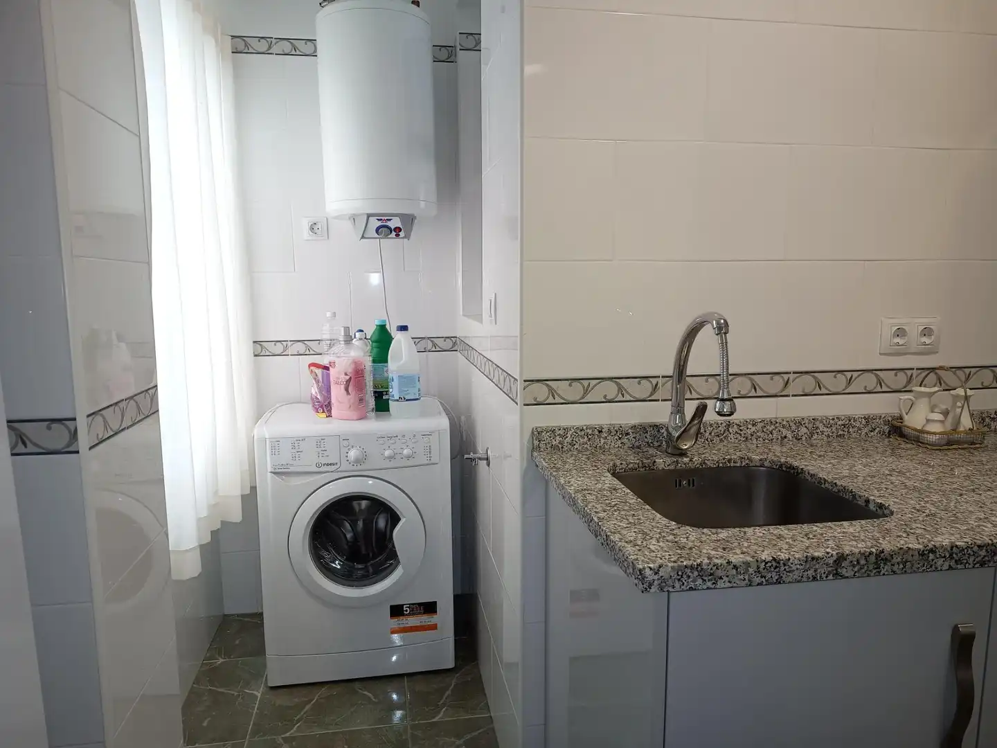 Piso de alquiler en San Jerónimo - La Bachillera